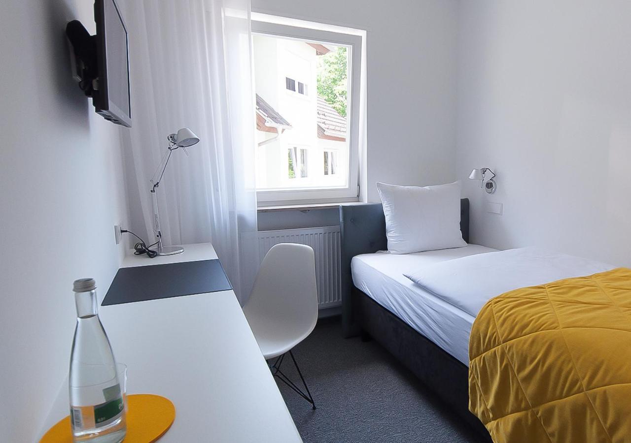 Der Gruene Baum Hotel Sinsheim Eksteriør billede